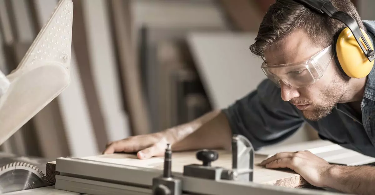 Meisterbetrieb Schuster Innenausbau – Innenausbau mit Liebe zum Detail