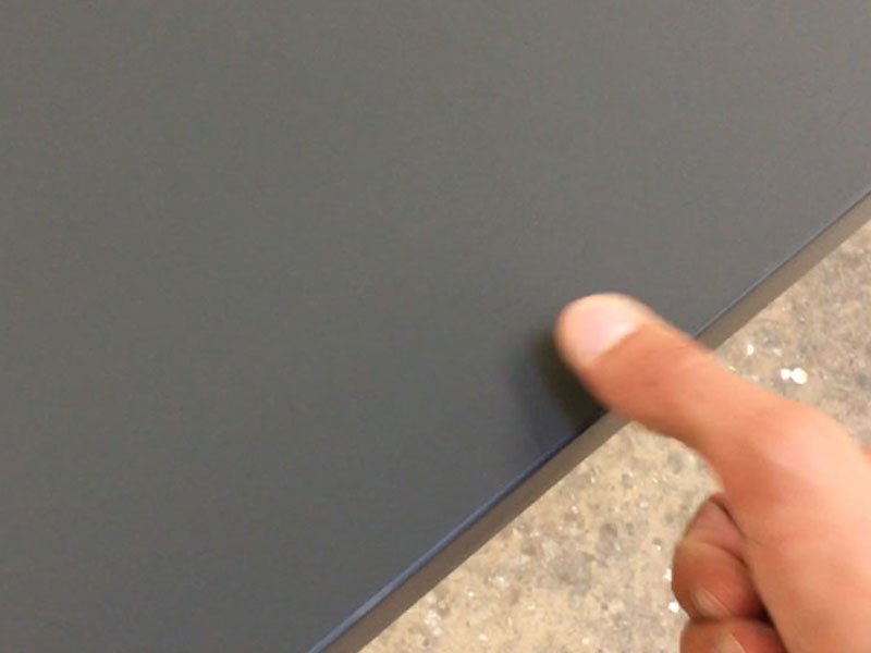 Schuster Innenausbau aus Salach – Antifingerprint Oberfläche in der Küche Innenausbau Möbelbau Header