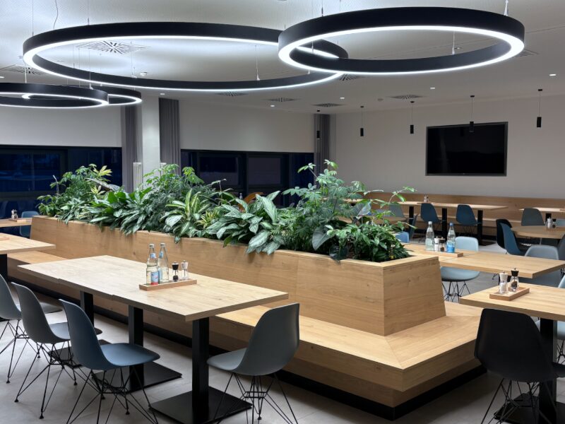 Schuster Innenausbau aus Salach – Beitragsbild Sondermöbel Büro